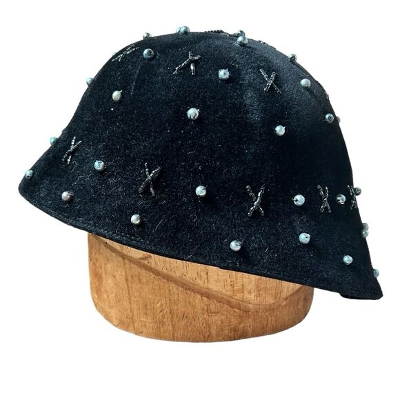 Vintage 1920s Black Velvet Sequin Beaded Bucket Hat main image 7